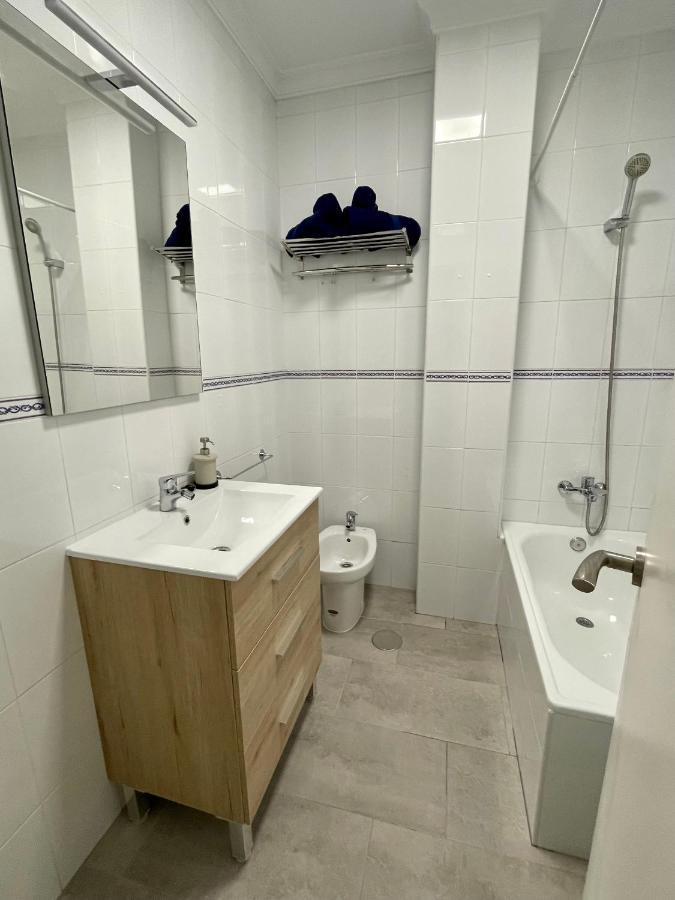 Apartamento Conil Playa & Centrico, Con Aire Acond Y Wifi -Solo Familias Y Parejas- Conil de la Frontera Kültér fotó