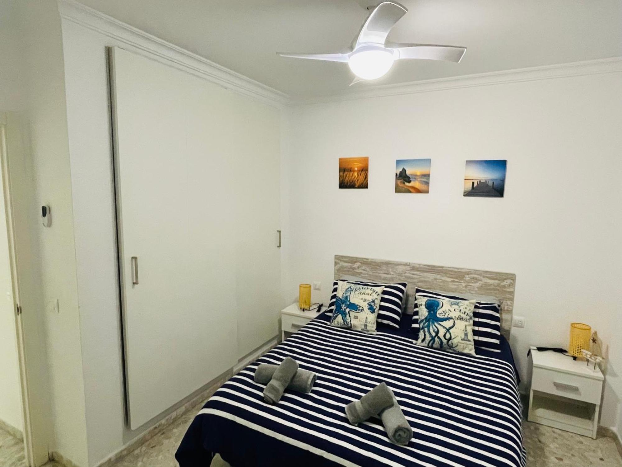 Apartamento Conil Playa & Centrico, Con Aire Acond Y Wifi -Solo Familias Y Parejas- Conil de la Frontera Kültér fotó