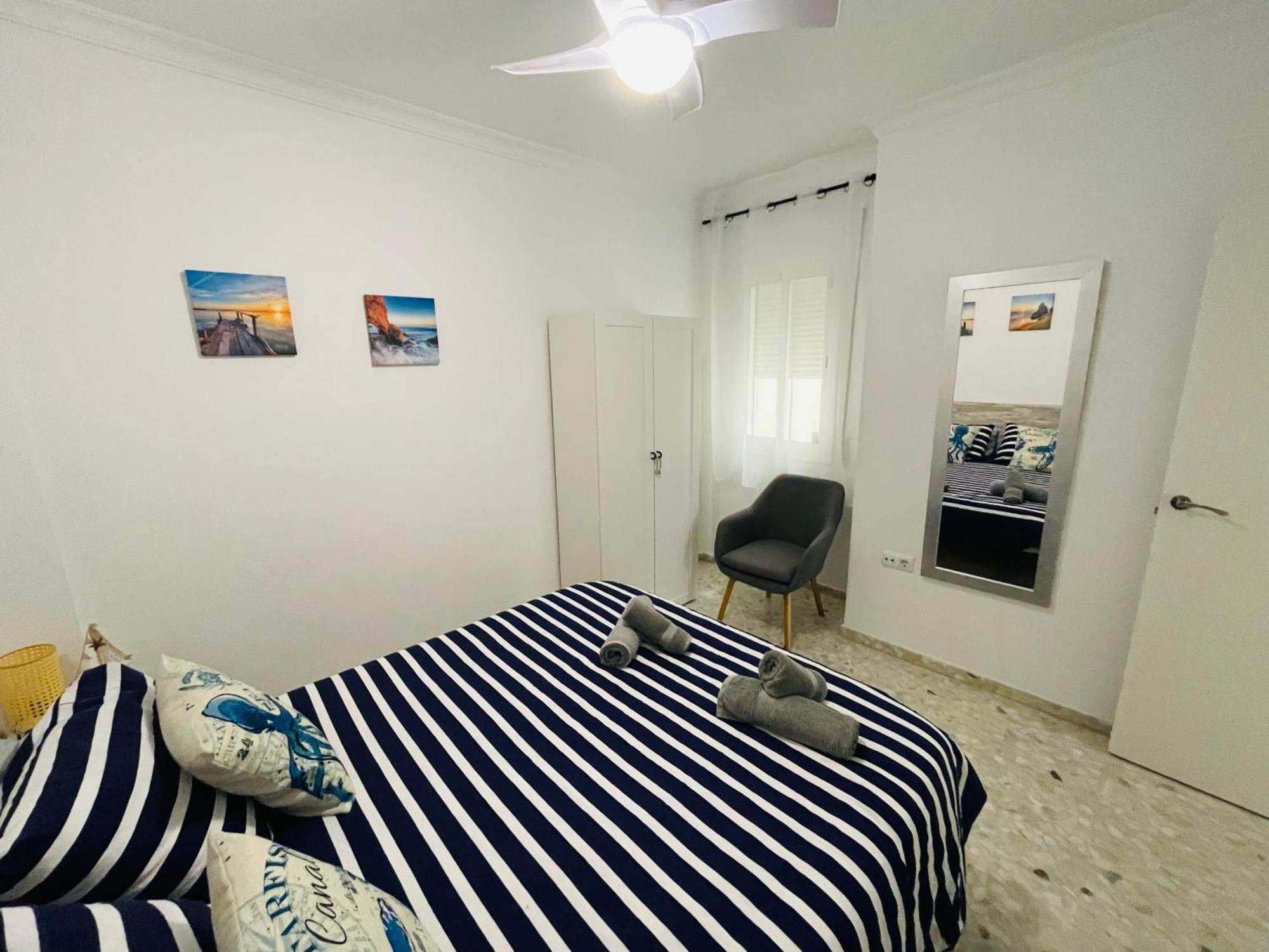 Apartamento Conil Playa & Centrico, Con Aire Acond Y Wifi -Solo Familias Y Parejas- Conil de la Frontera Kültér fotó